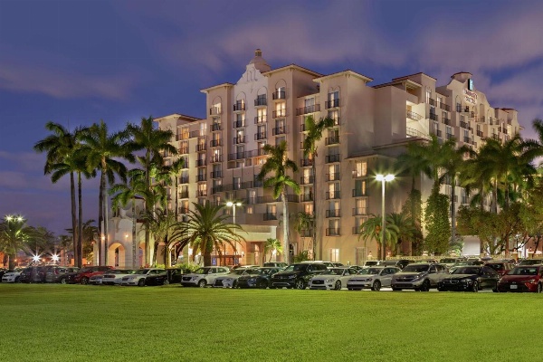 Embassy Suites By Hilton Hotel Miami - International Airport image 4